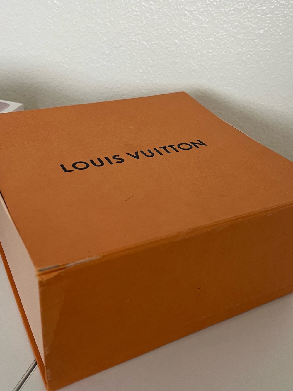 Louis Vuitton Small Monogram Tote in Cream, Tan and Gold - Picture 8 of 10